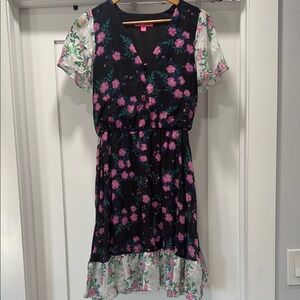 Betsey Johnson Blue and Pink Flutter Sleeve Sundress